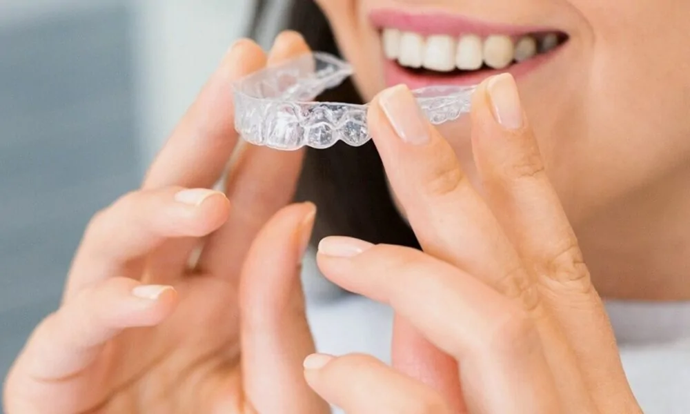 Achieve a Beautiful Smile with Invisalign — hero image
